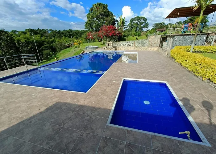 Hotel Campestre los Mangos