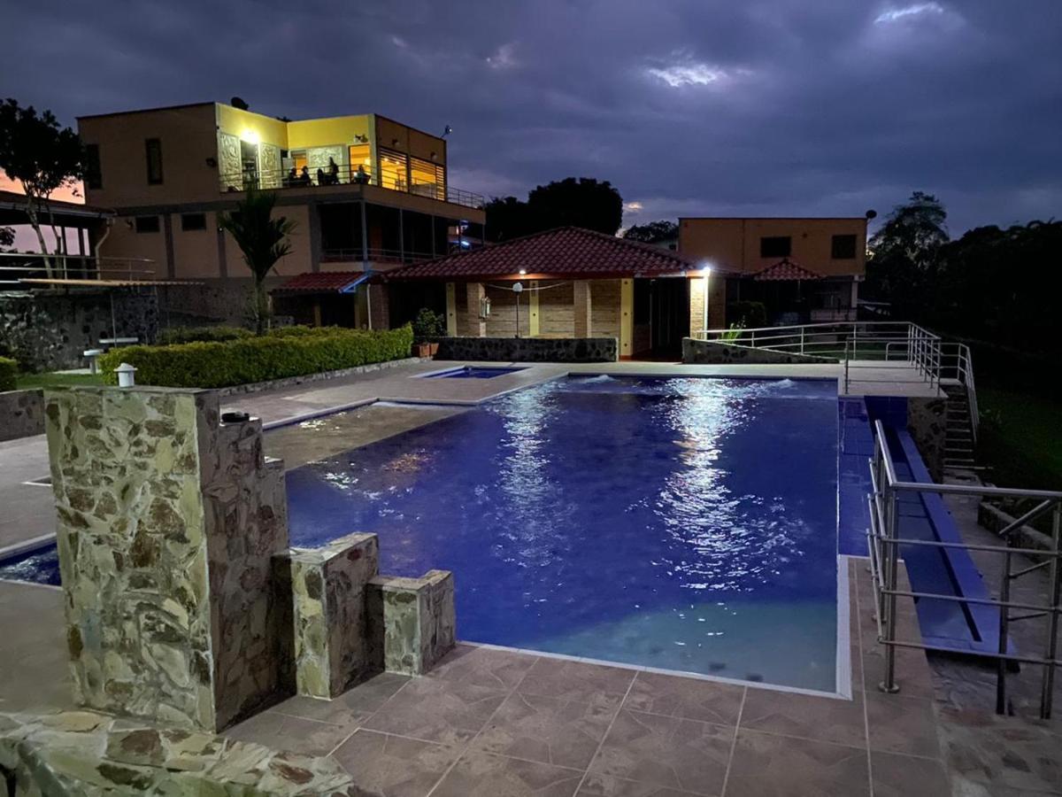 Campestre Mangos Apartamento