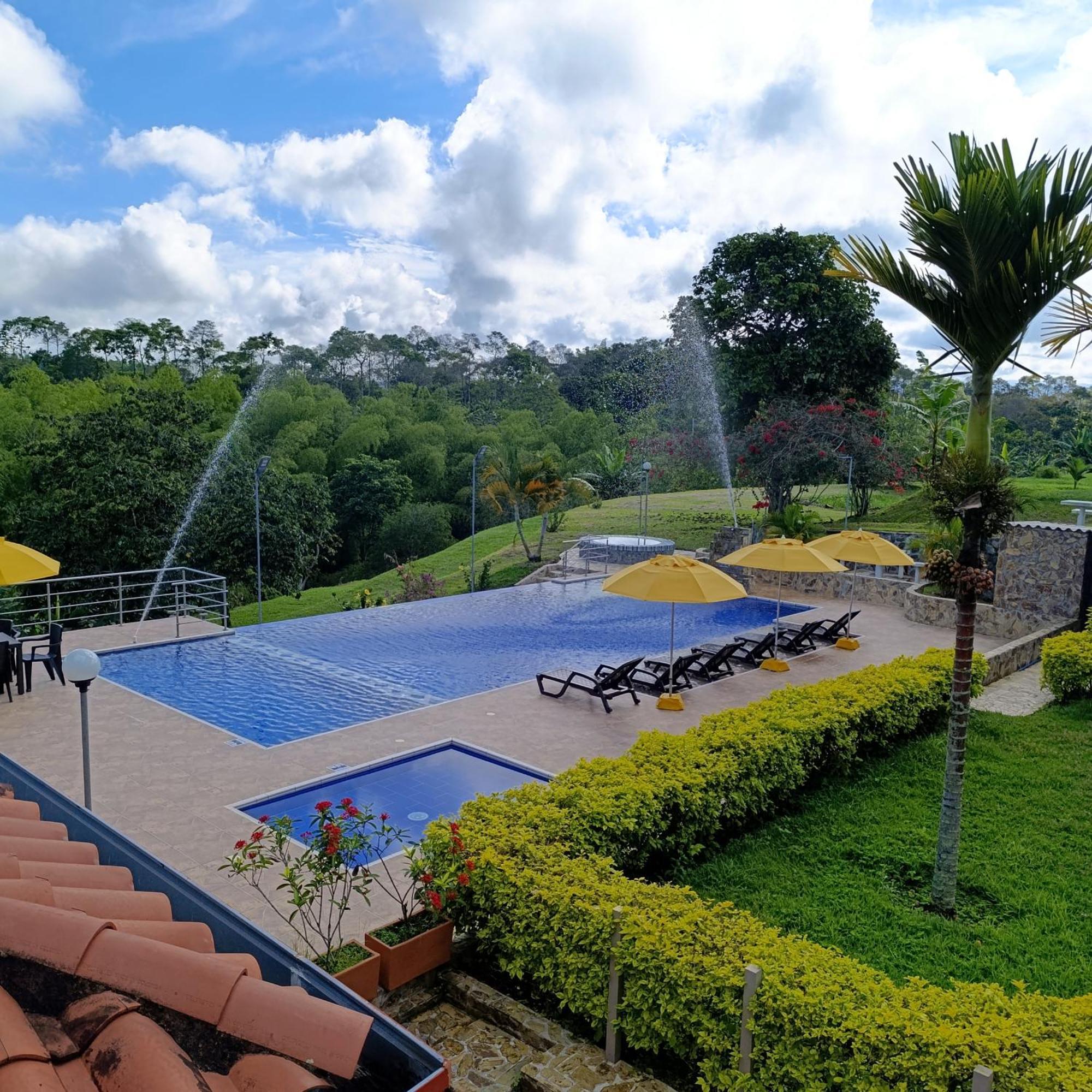 Campestre Mangos Quimbaya